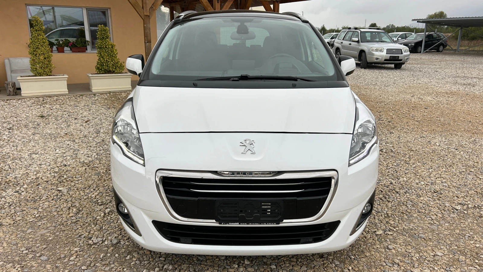 Peugeot 5008 2.0HDI-163к.с.-7места-NAVI-ПАНОРАМА-EURO 5B-ИТАЛИЯ - изображение 5