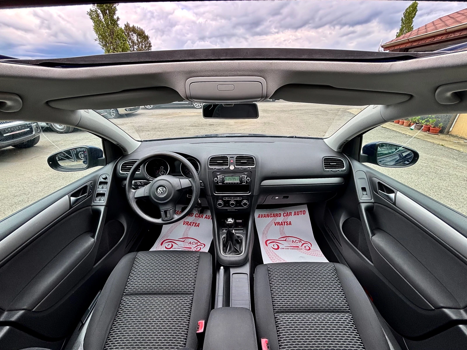 VW Golf 1.6TDI 90 к.с - изображение 9
