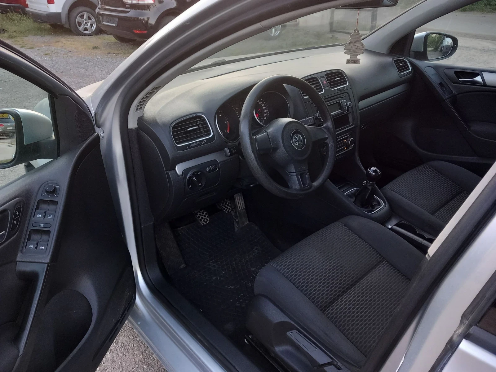 VW Golf 1.6TDI evro5 - изображение 8