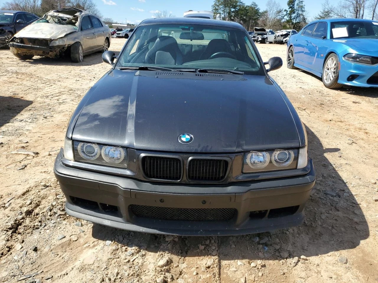 BMW M3  - изображение 5