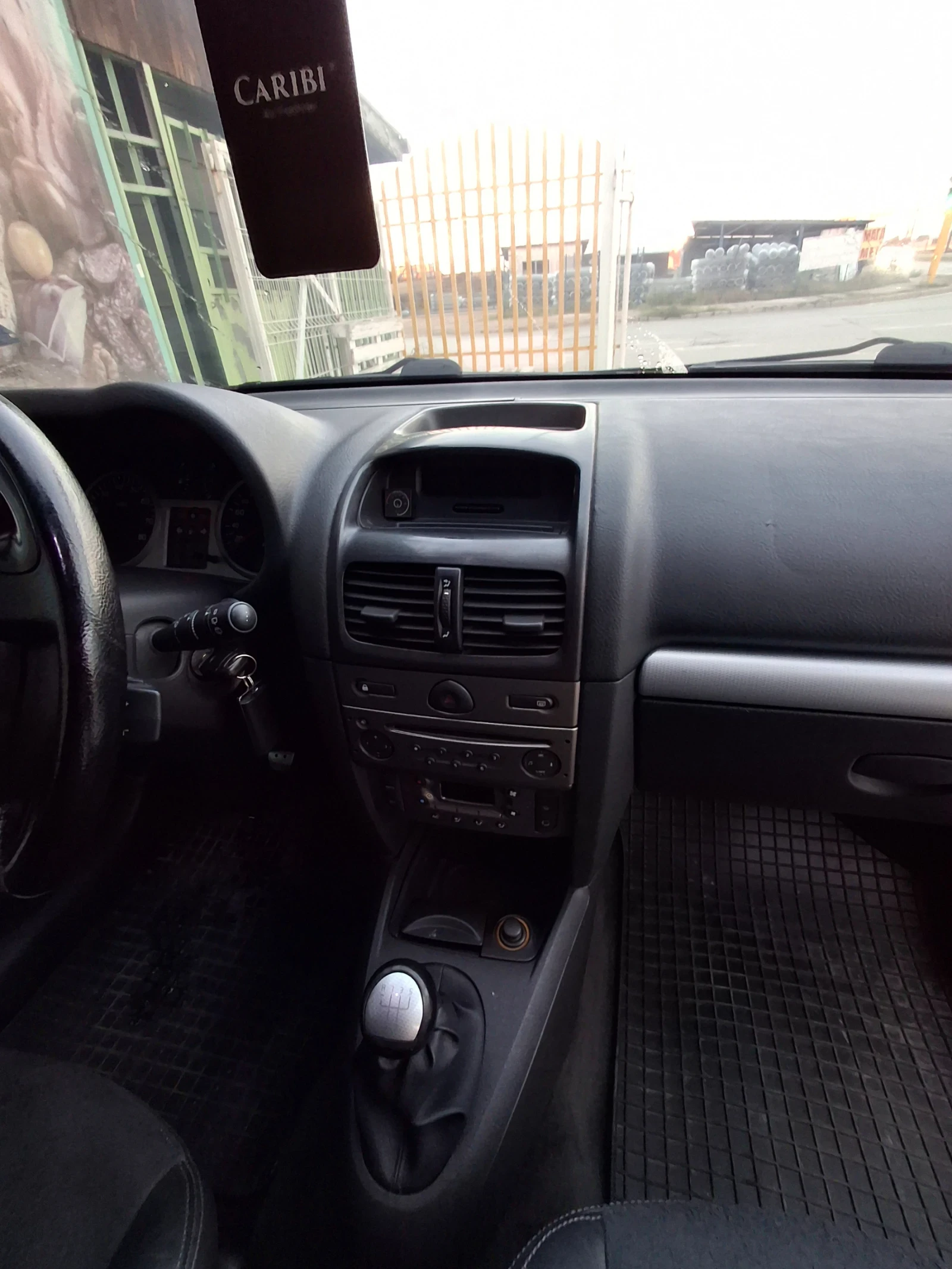 Renault Clio  - изображение 7
