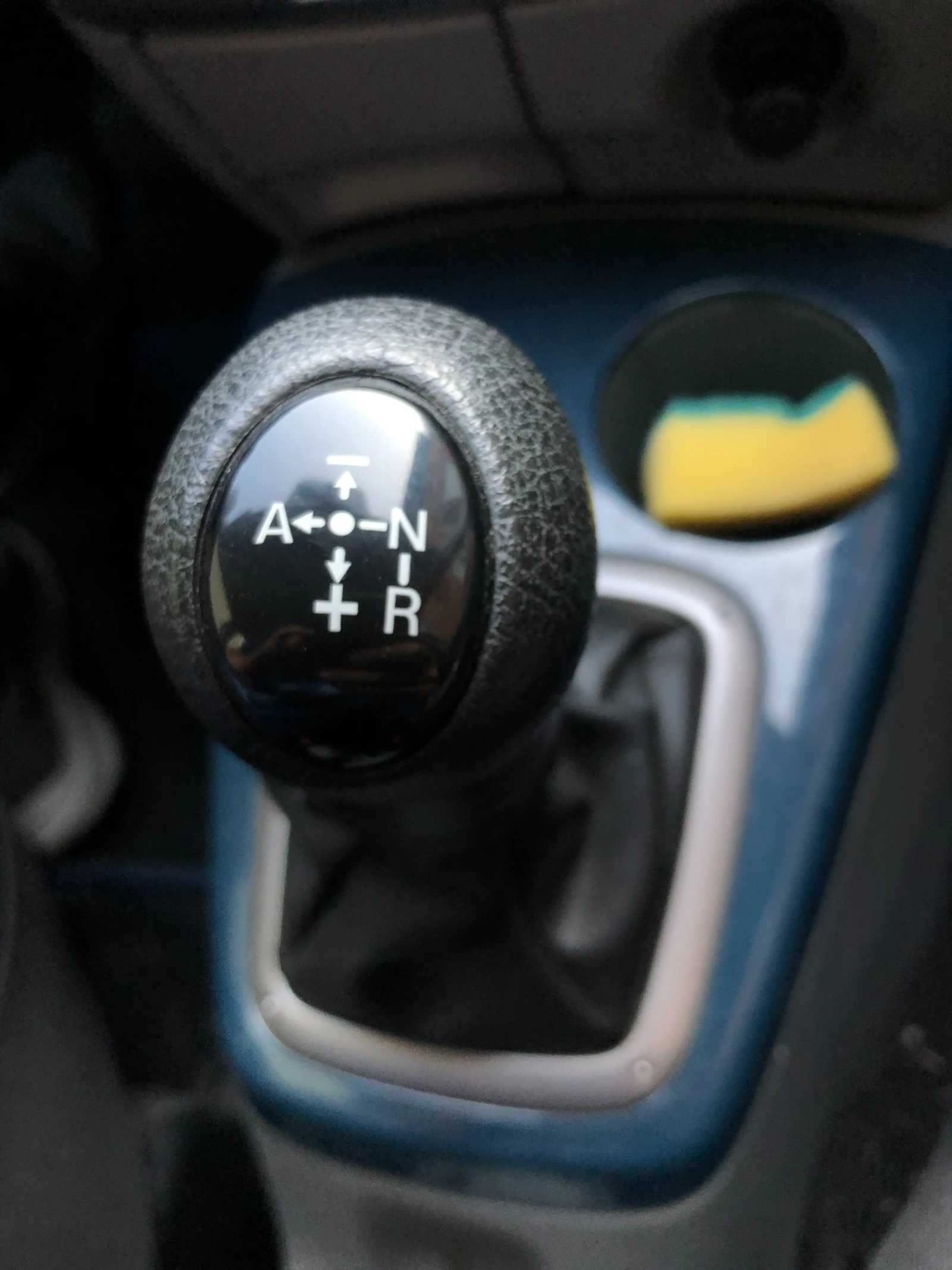 Mazda 2 96 000 km | Mobile.bg — изображение 12