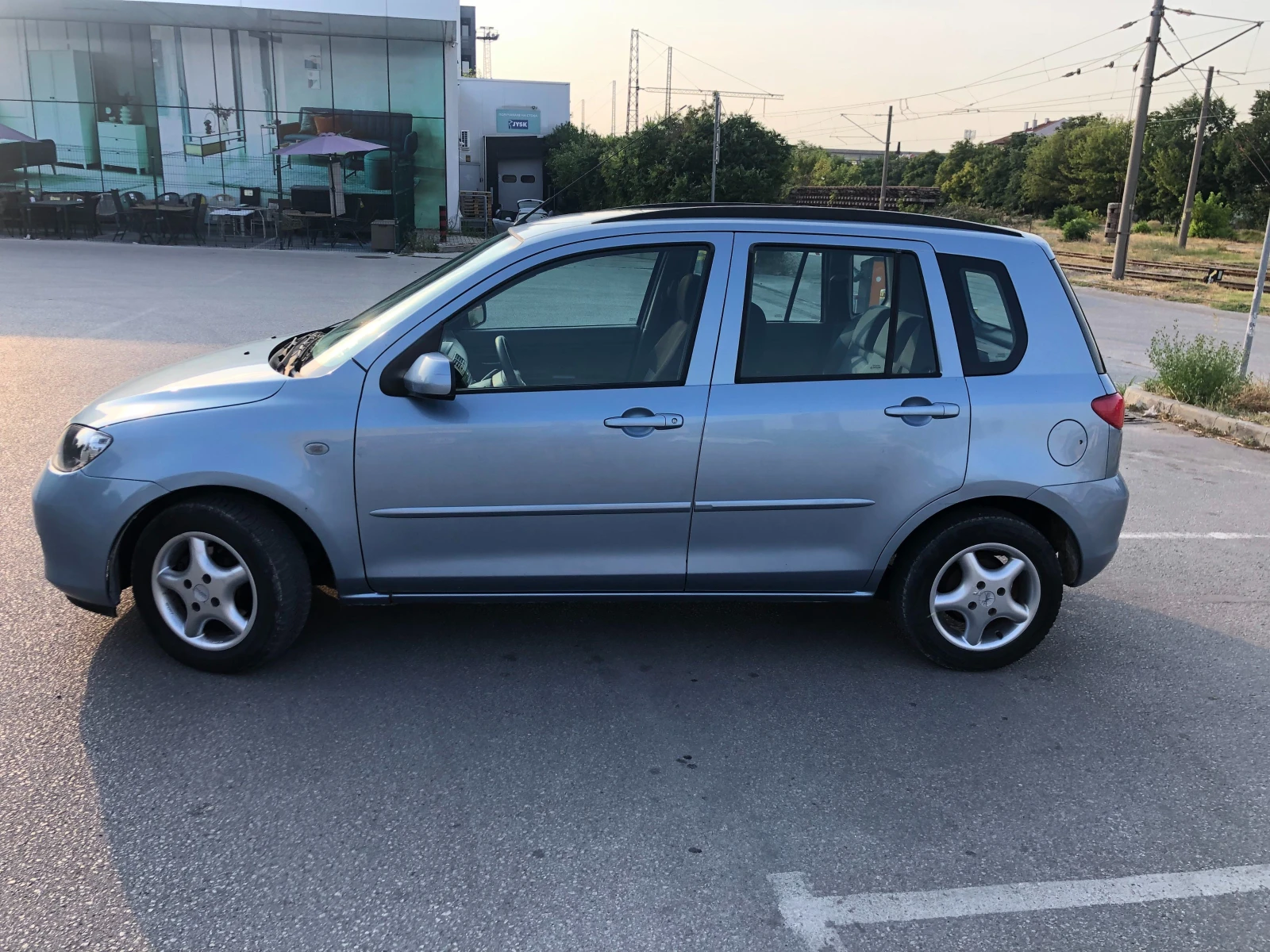 Mazda 2  - изображение 2