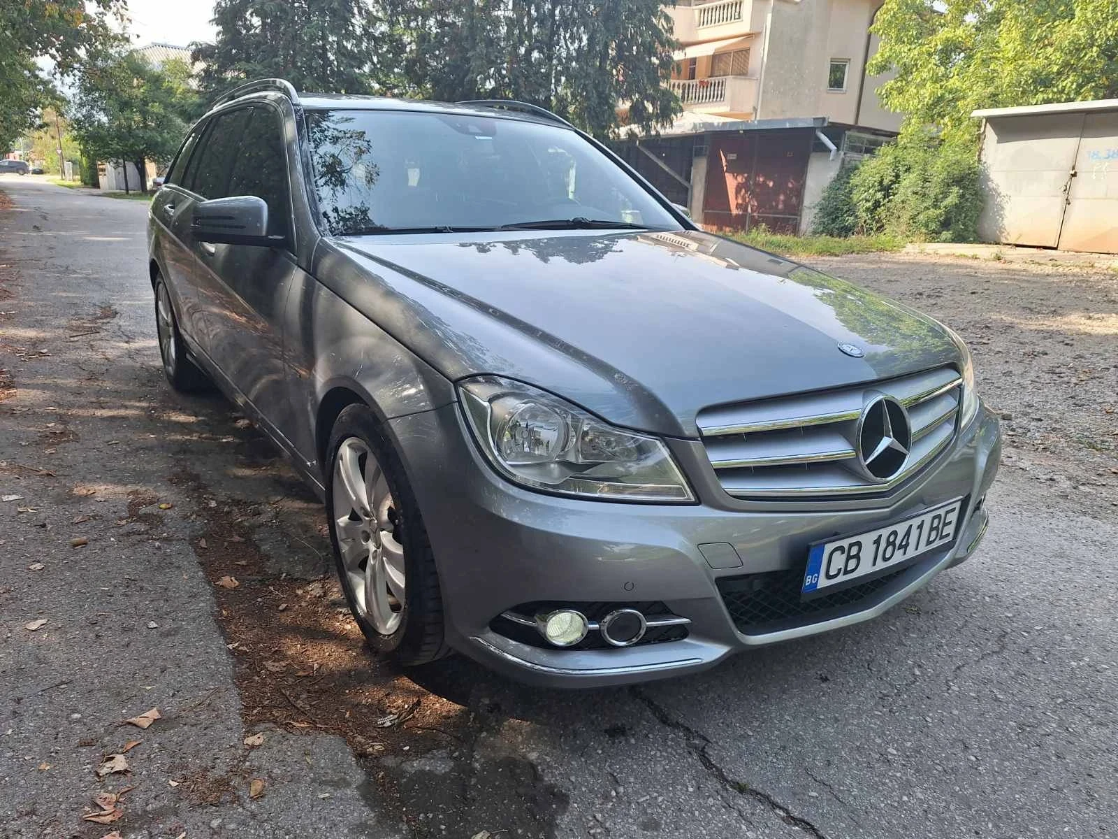 Mercedes-Benz C 250 Сменени Вериги Спешно - изображение 3