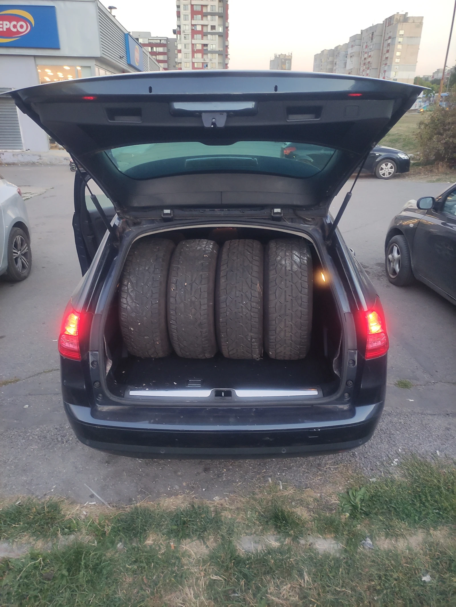 Citroen C5 2.0 HDI 140 - изображение 5