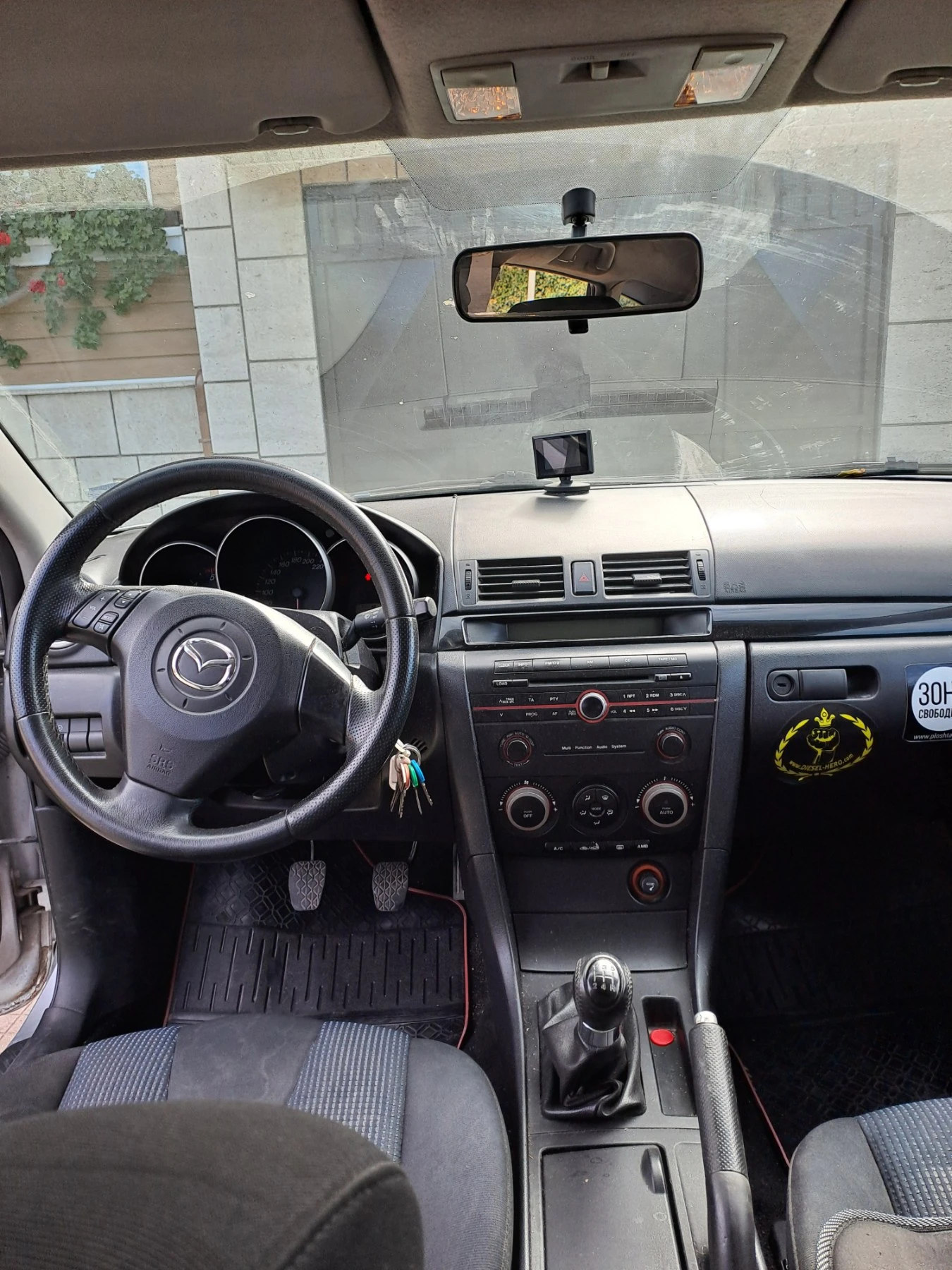 Mazda 3  - изображение 2