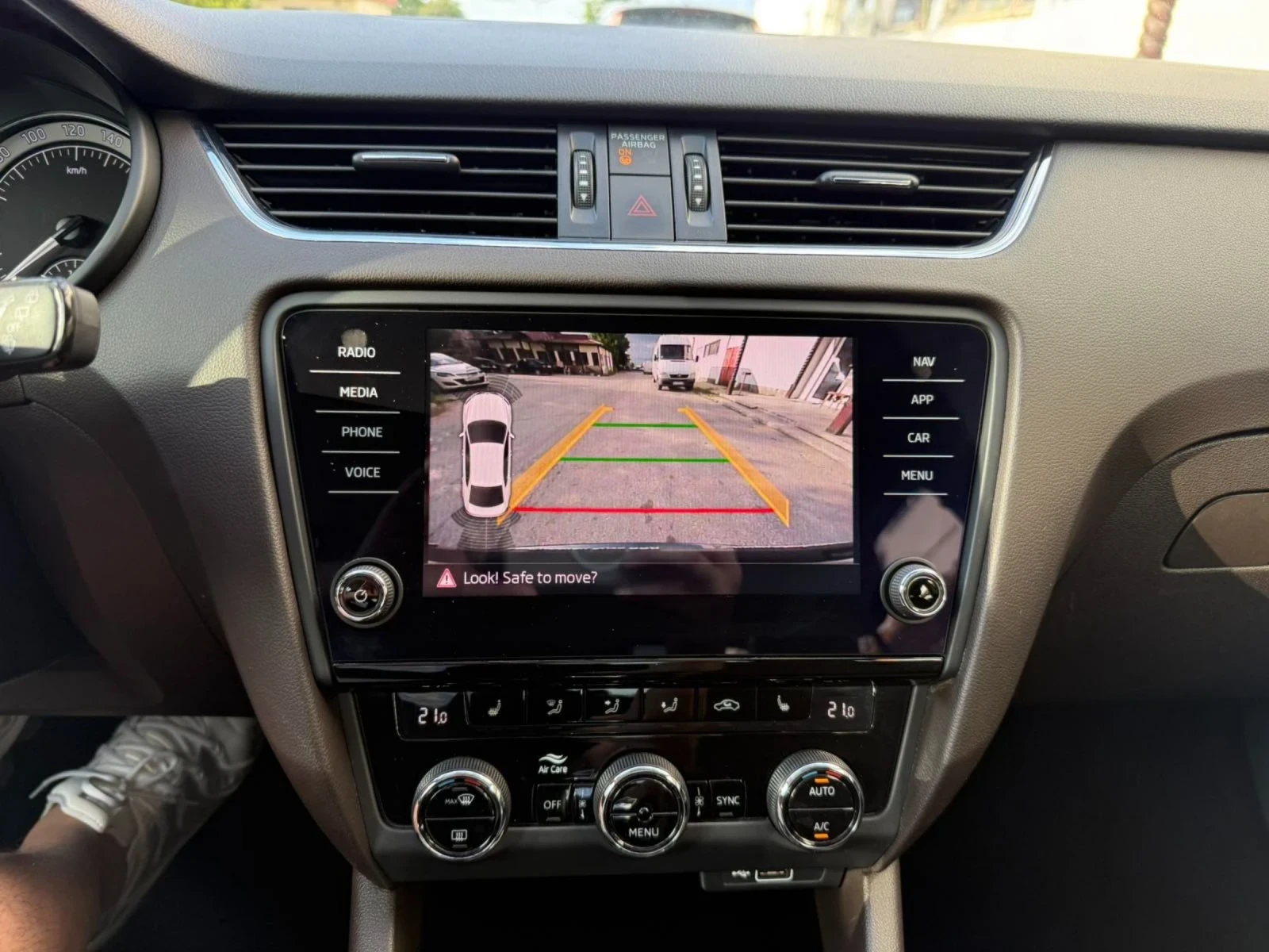 Skoda Octavia  - изображение 10