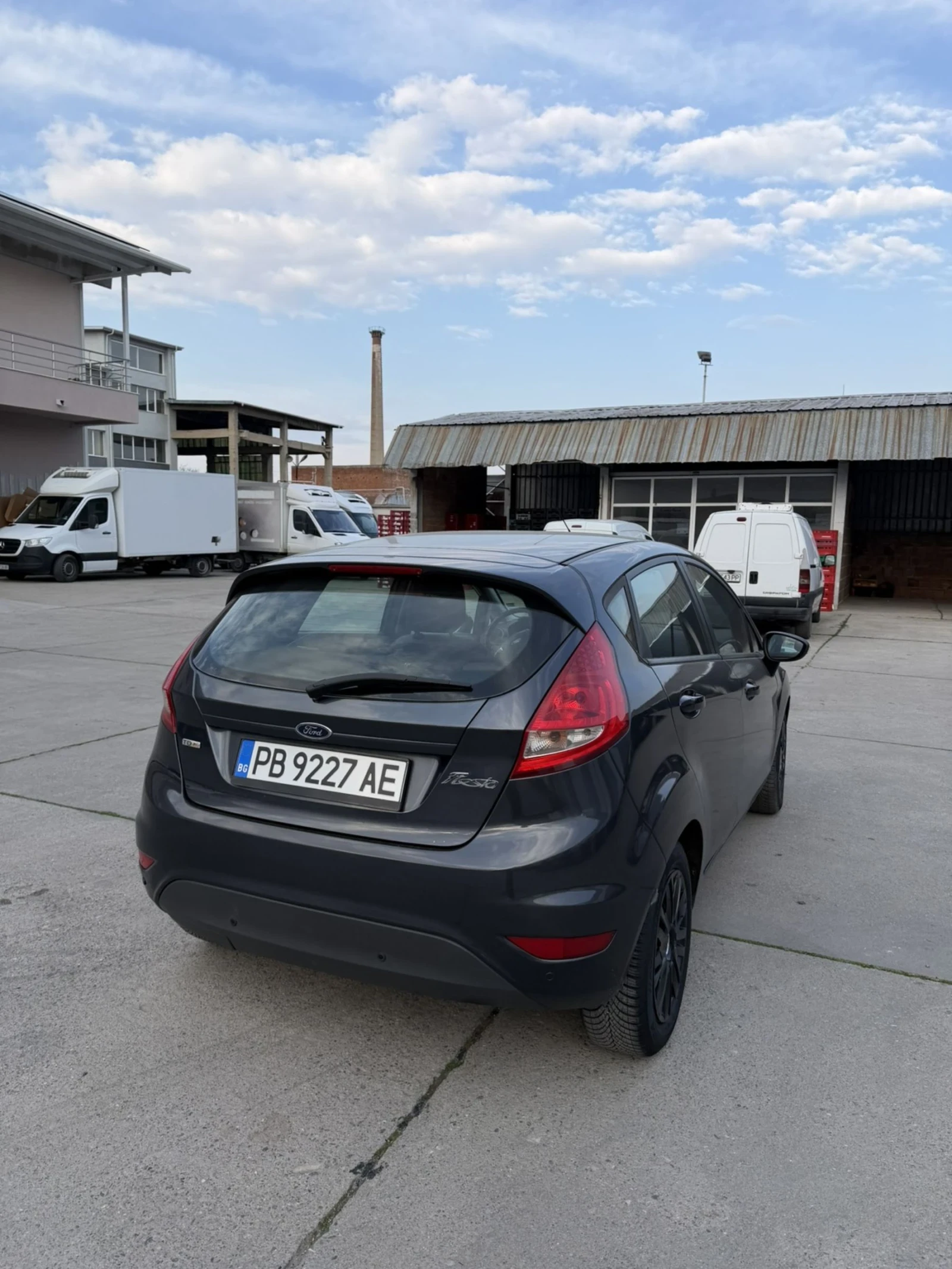 Ford Fiesta 1.4 - изображение 3