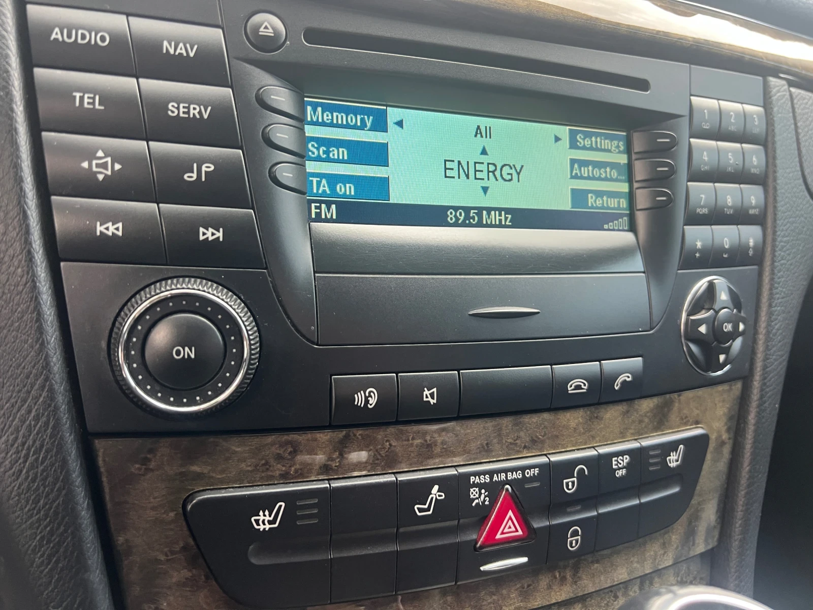 Mercedes-Benz E 320 //EVO Avantgarde, снимка 14 - Автомобили и джипове - 54382753