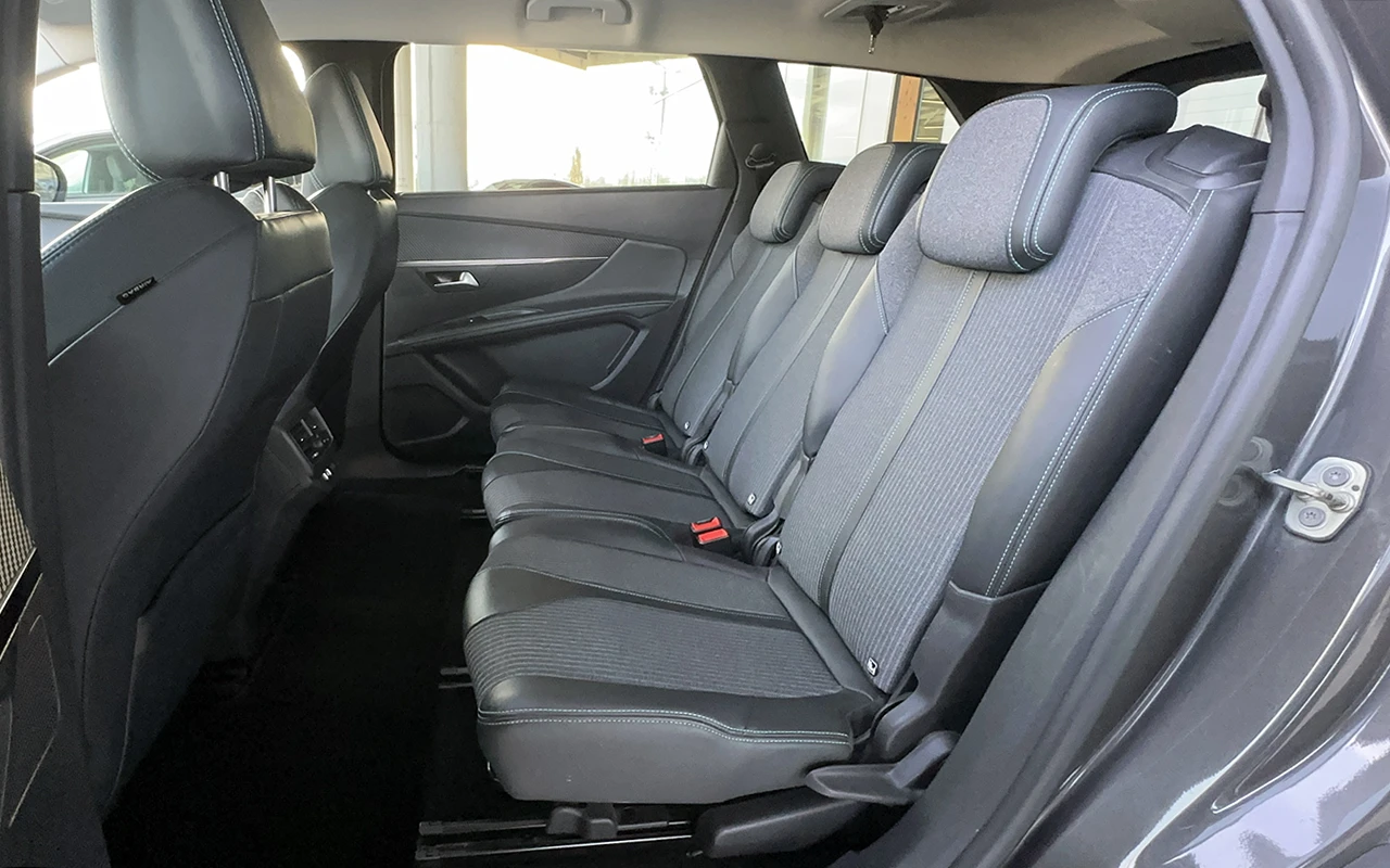 Peugeot 5008 2.0 BlueHDI Facelift, снимка 7 - Автомобили и джипове - 54476826
