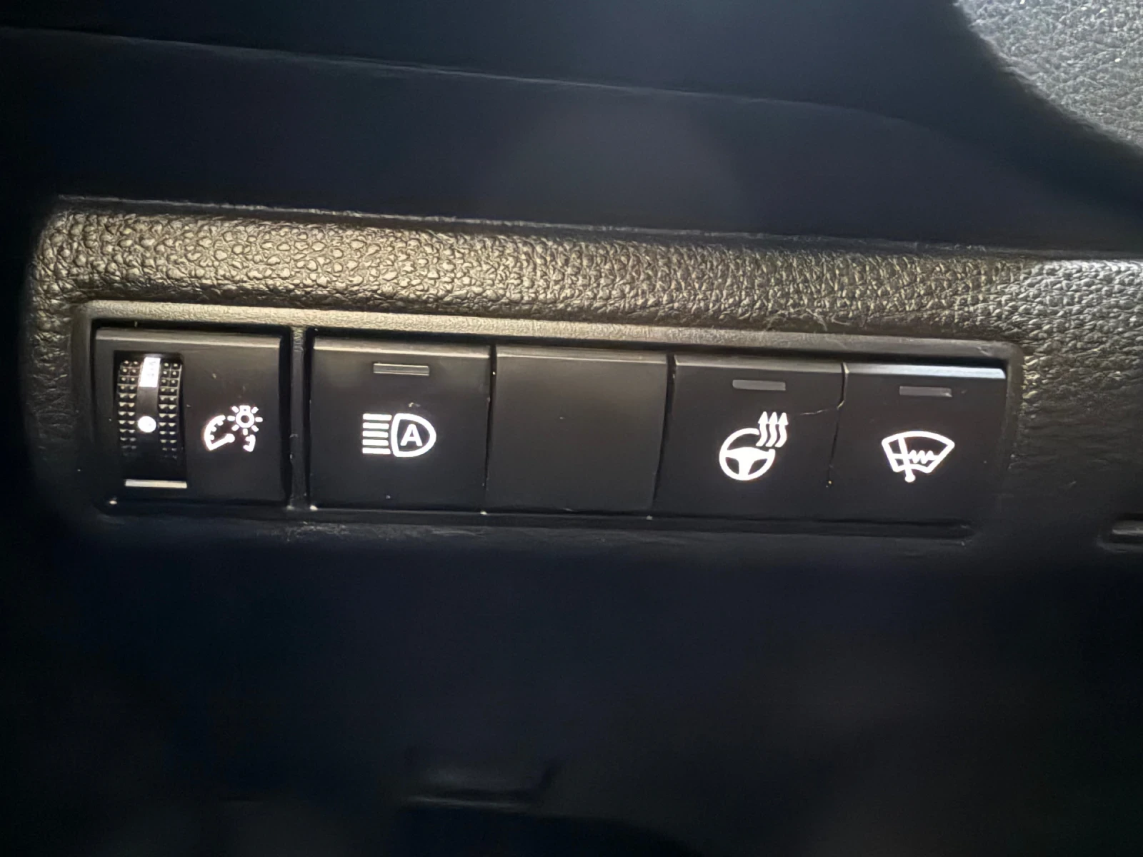 Toyota Corolla 1.8 AWD | Mobile.bg � ����������� 11