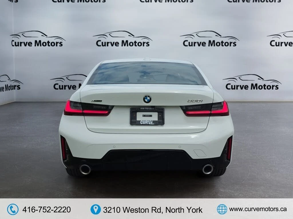 BMW 330 xDrive* АвтоКредит * (ЦЕНА ДО БГ), снимка 4 - Автомобили и джипове - 54634644
