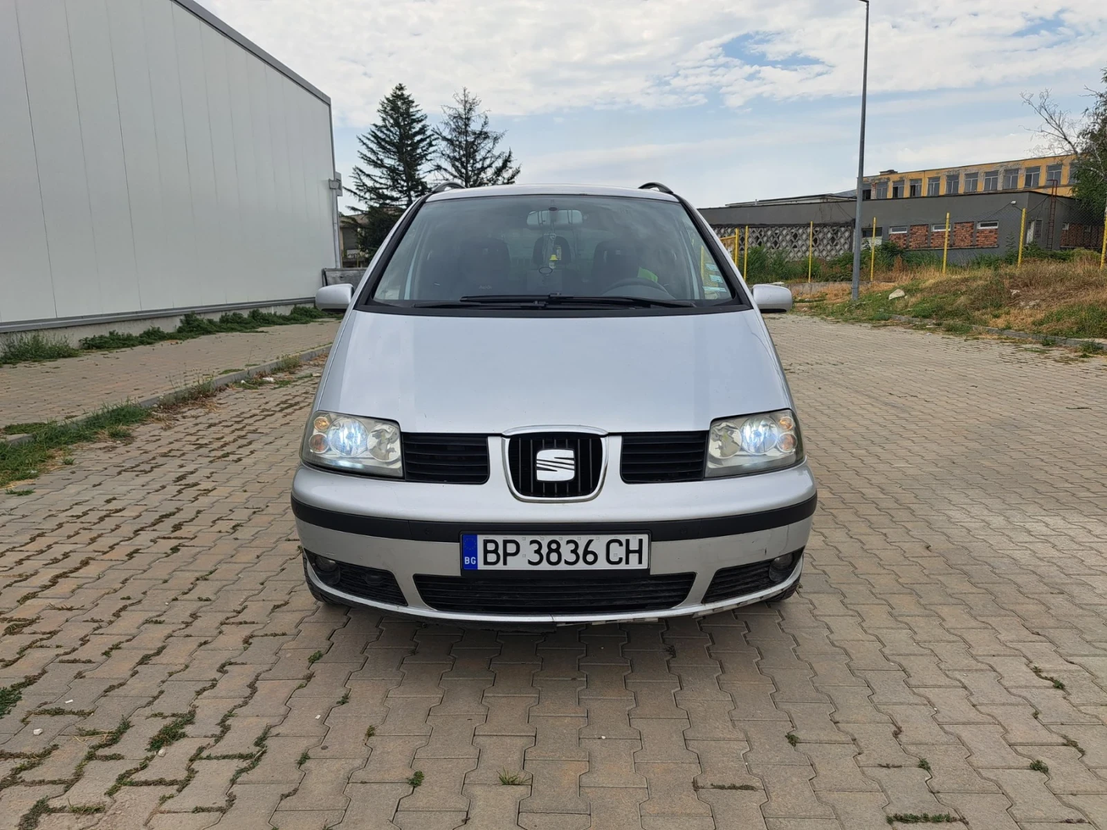 Seat Alhambra 1.9 TDI 131, снимка 8 - Автомобили и джипове - 54722008