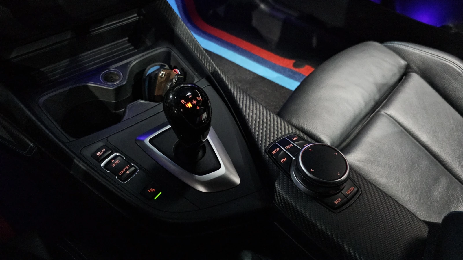 BMW M2 HARMAN KARDON* КРАЙНА ЦЕНА, снимка 9 - Автомобили и джипове - 55349323