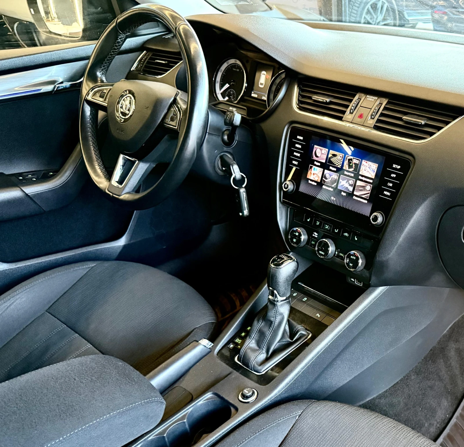 Skoda Octavia Подгрев* Carplay* ЛИЗИНГ , снимка 16 - Автомобили и джипове - 55352564