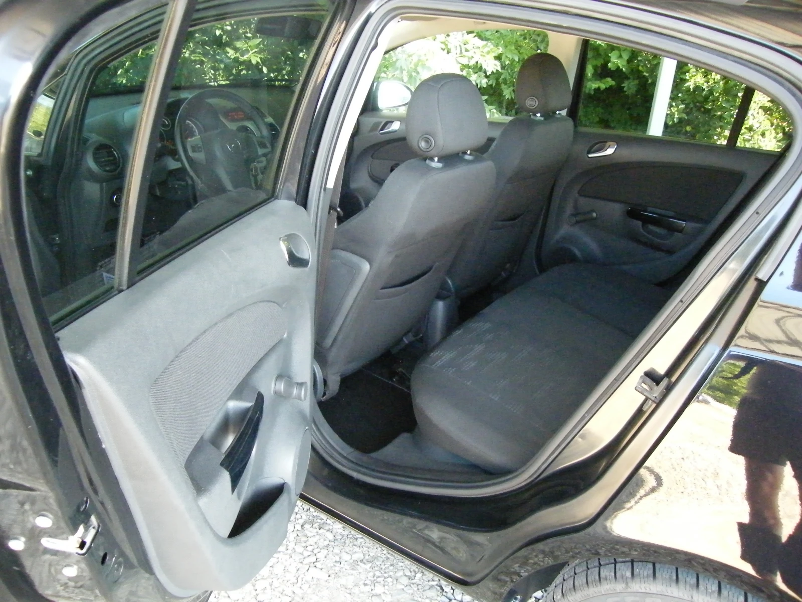 Opel Corsa 1.2i, снимка 10 - Автомобили и джипове - 55636596