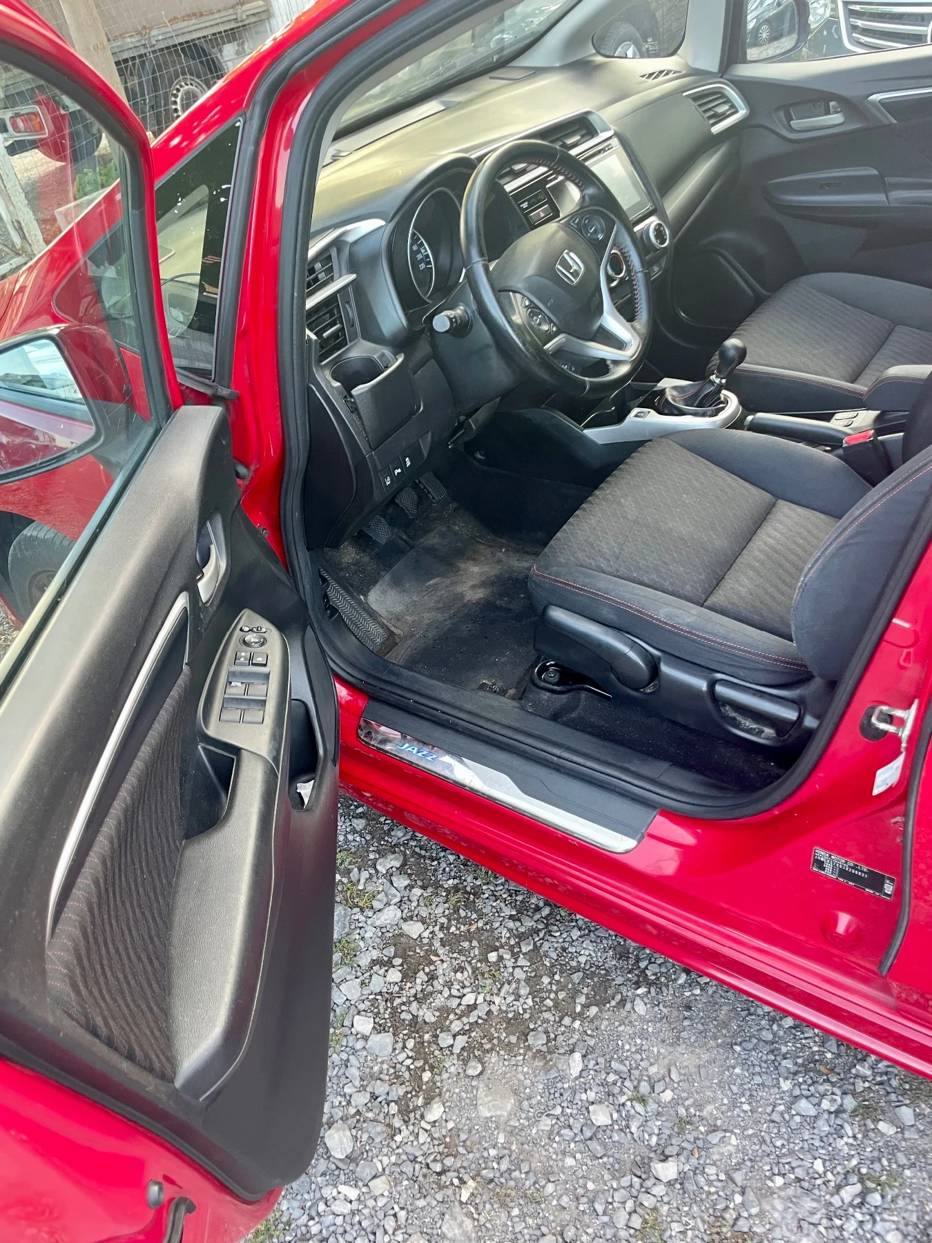 Honda Jazz 1, 5    DYNAMIC , снимка 9 - Автомобили и джипове - 56414578