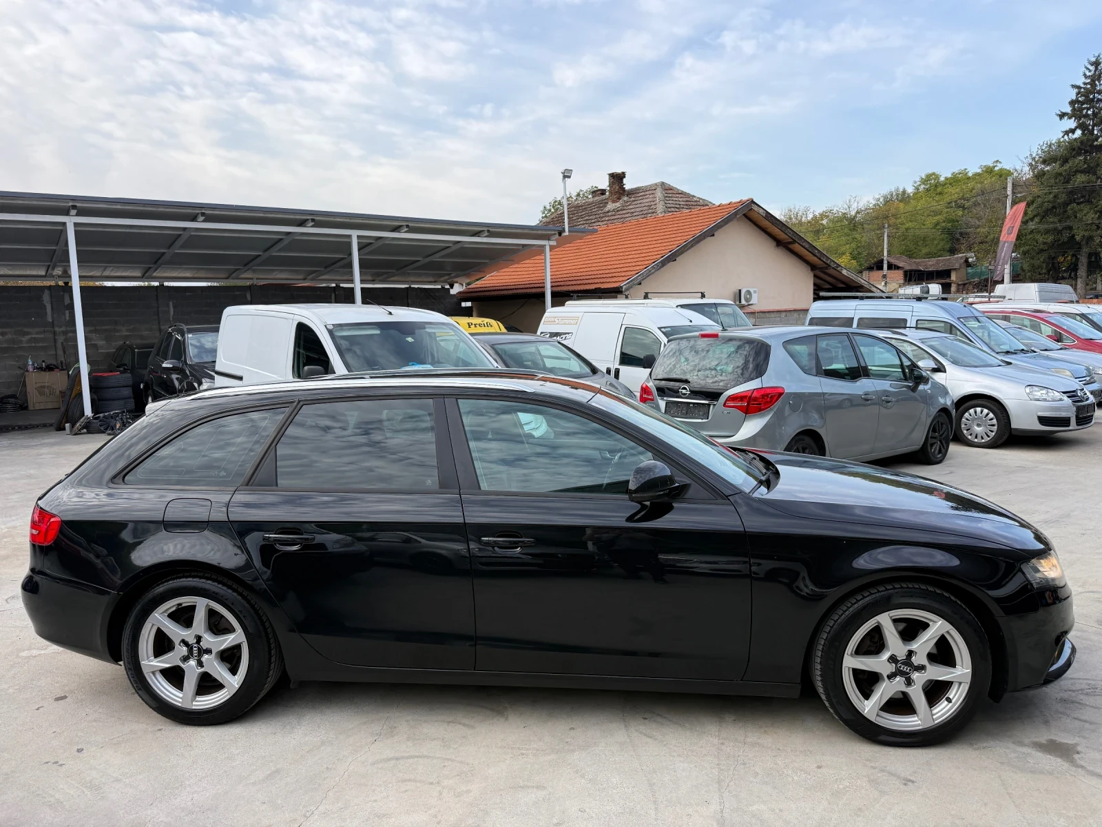 Audi A4 1.8i ЛИЗИНГ, снимка 4 - Автомобили и джипове - 56605057