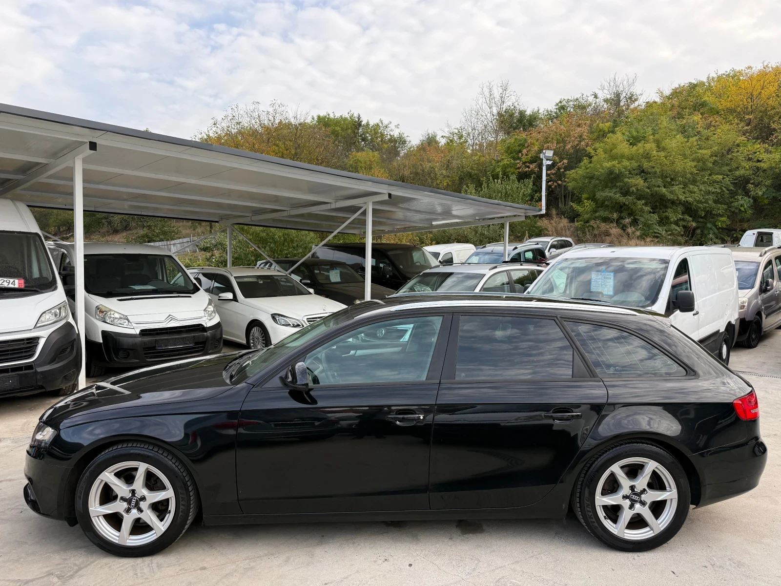 Audi A4 1.8i ЛИЗИНГ, снимка 8 - Автомобили и джипове - 56605057