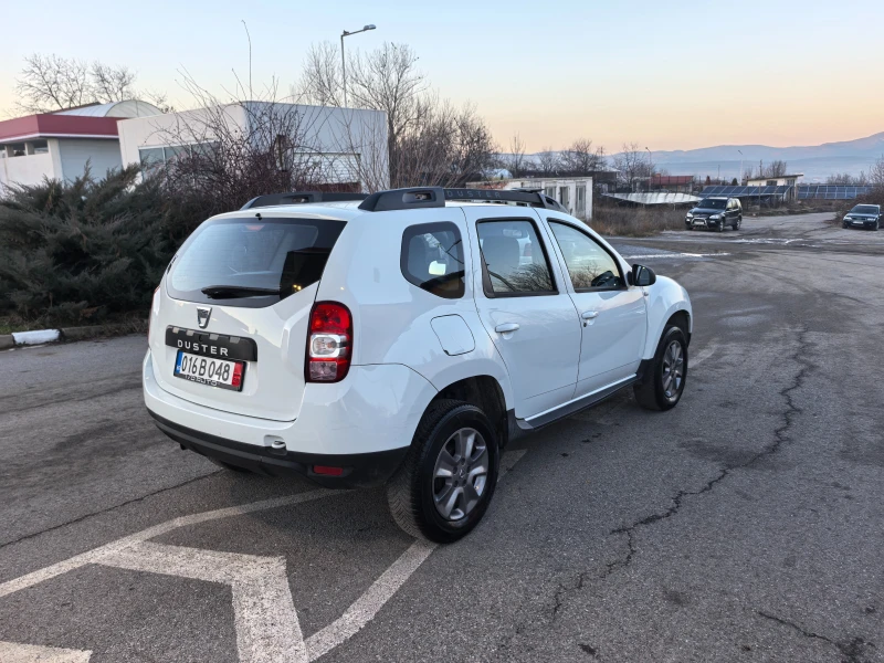 Dacia Duster Gaz  1.6, снимка 7 - Автомобили и джипове - 48625571