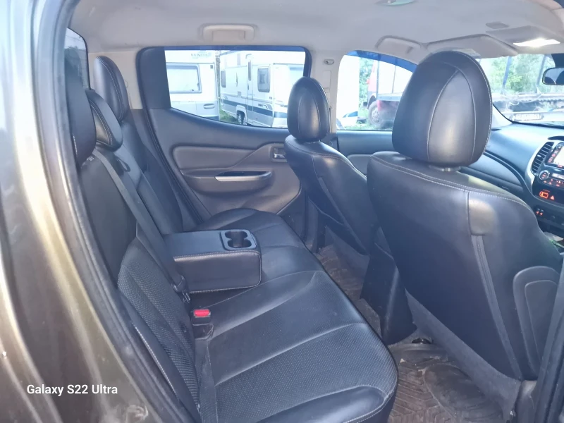 Mitsubishi L200 WARIOR, снимка 13 - Автомобили и джипове - 52382517