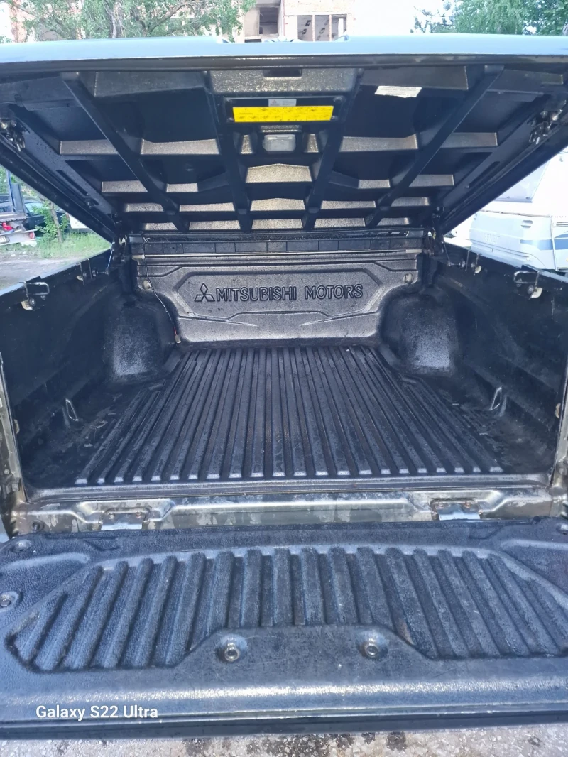 Mitsubishi L200 WARIOR, снимка 11 - Автомобили и джипове - 52382517