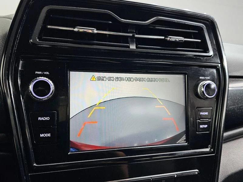 SsangYong Tivoli 1.5 175950 Automatic, снимка 13 - Автомобили и джипове - 55749519