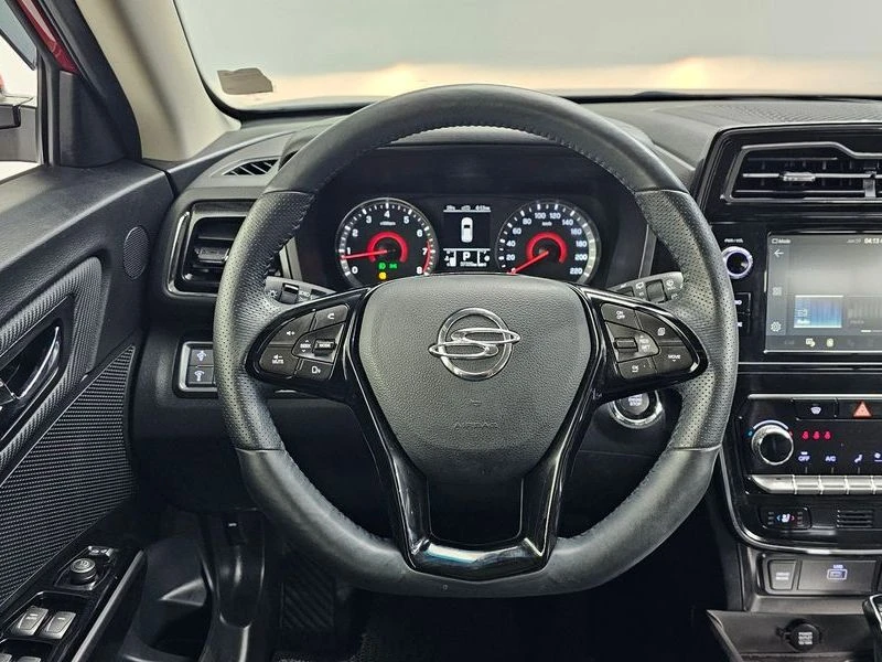 SsangYong Tivoli 1.5 175950 Automatic, снимка 15 - Автомобили и джипове - 55749519