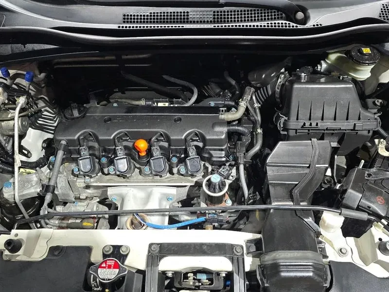 Honda Hr-v 1.8, снимка 6 - Автомобили и джипове - 56353531