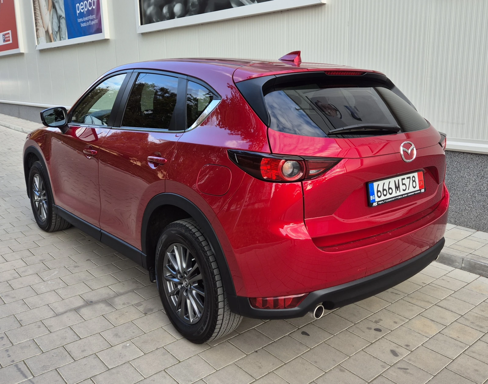 Mazda CX-5 2.5 AWD* ДИСТРОНИК* KEYLESS* LINE ASSISTANCE - изображение 4