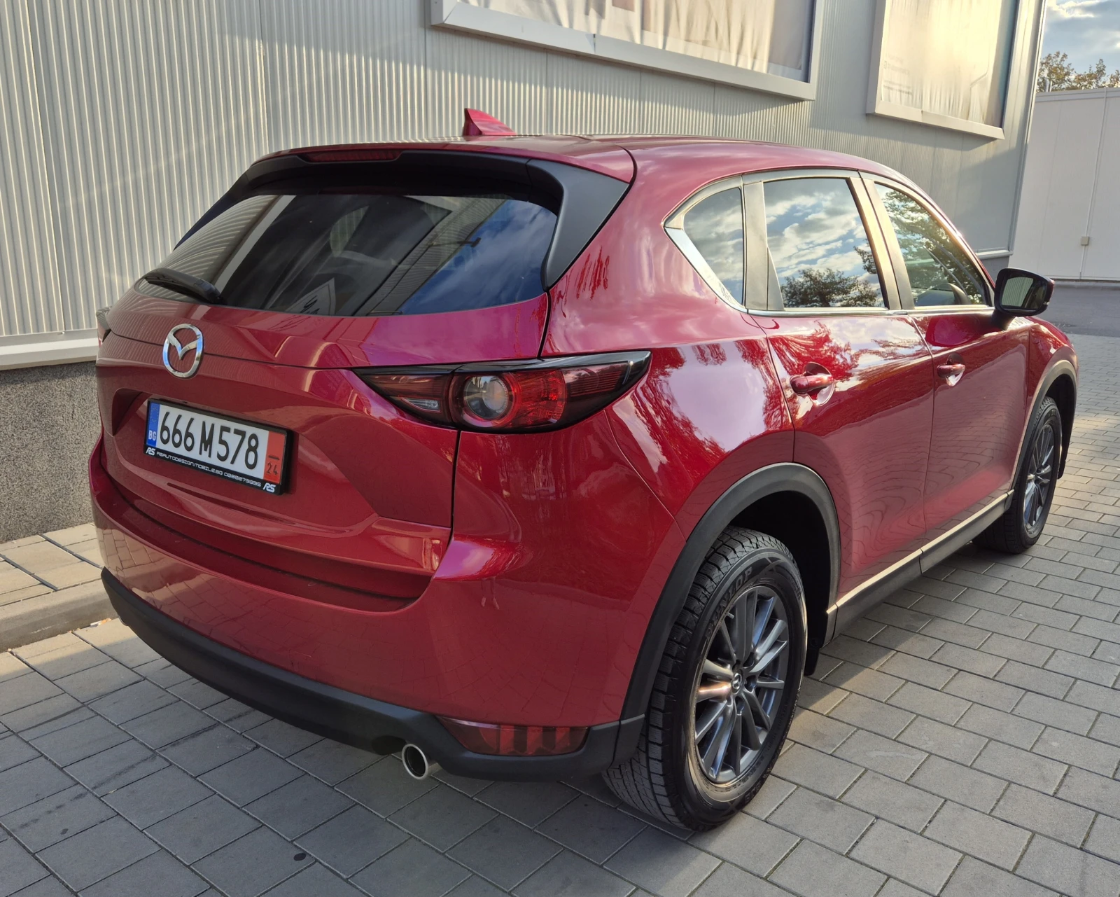 Mazda CX-5 2.5 AWD* ДИСТРОНИК* KEYLESS* LINE ASSISTANCE - изображение 6