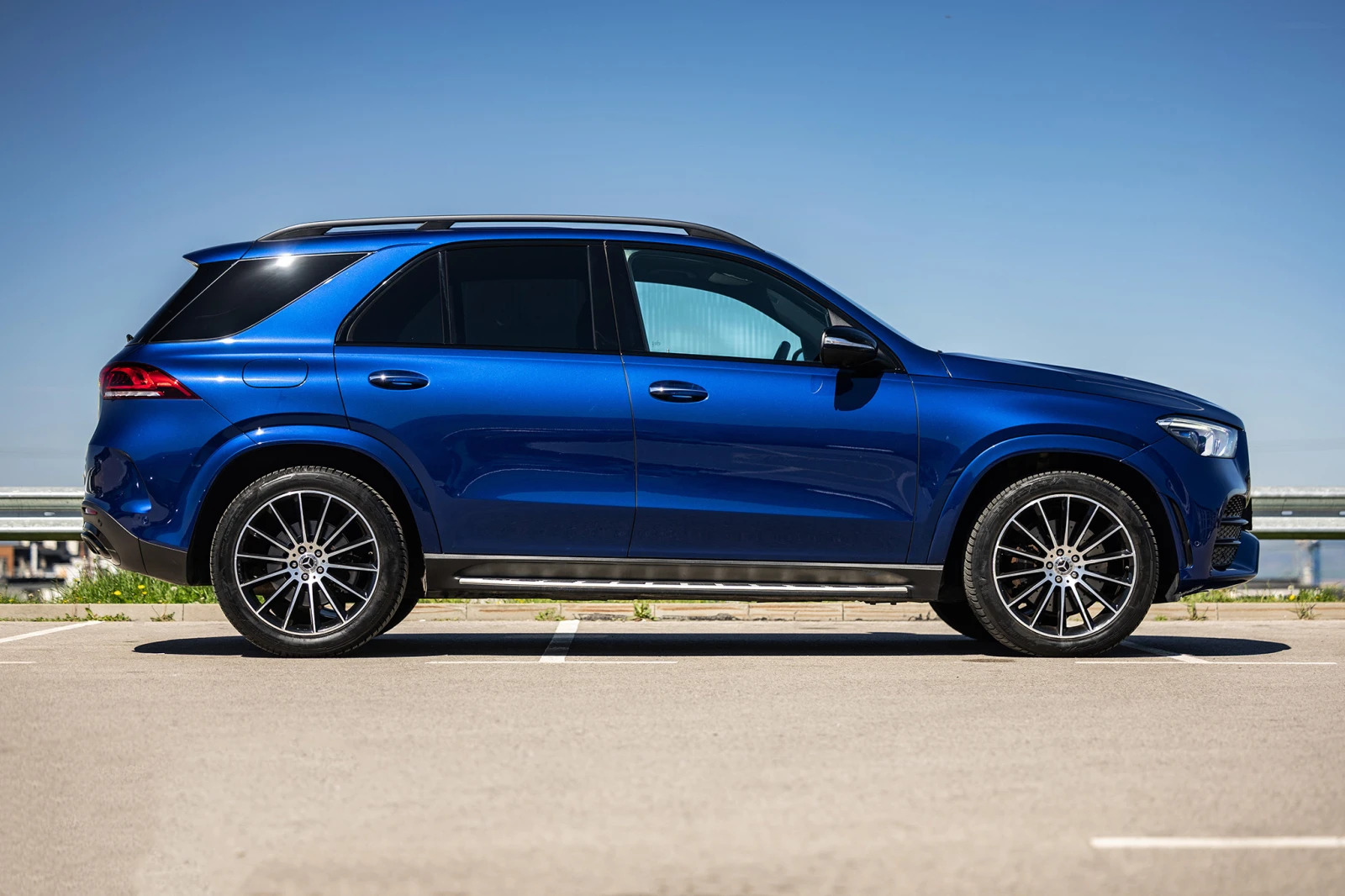 Mercedes-Benz GLE 350 D AMG - изображение 8
