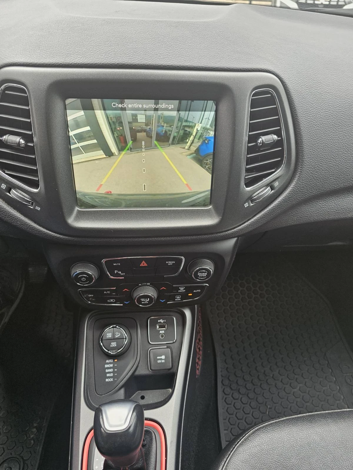 Jeep Compass TRAILHAWK 2.4 TCe 184 hp - изображение 10