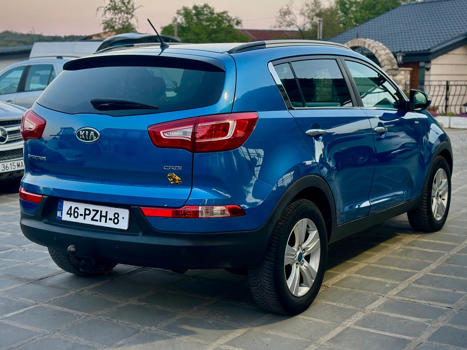Kia Sportage 2.0d - изображение 6