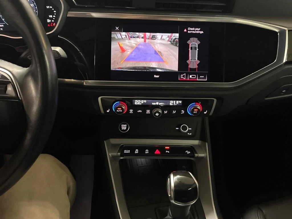 Audi Q3 2021 Komfort * CARFAX * ��� ������������ ������ | Mobile.bg � ����������� 9