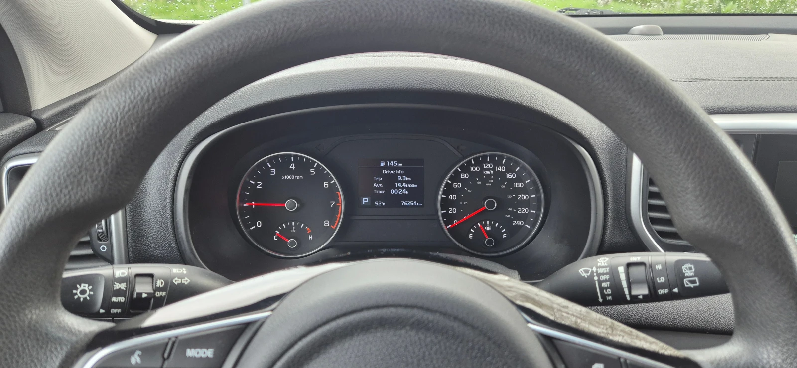 Kia Sportage 2.4, снимка 5 - Автомобили и джипове - 54192736