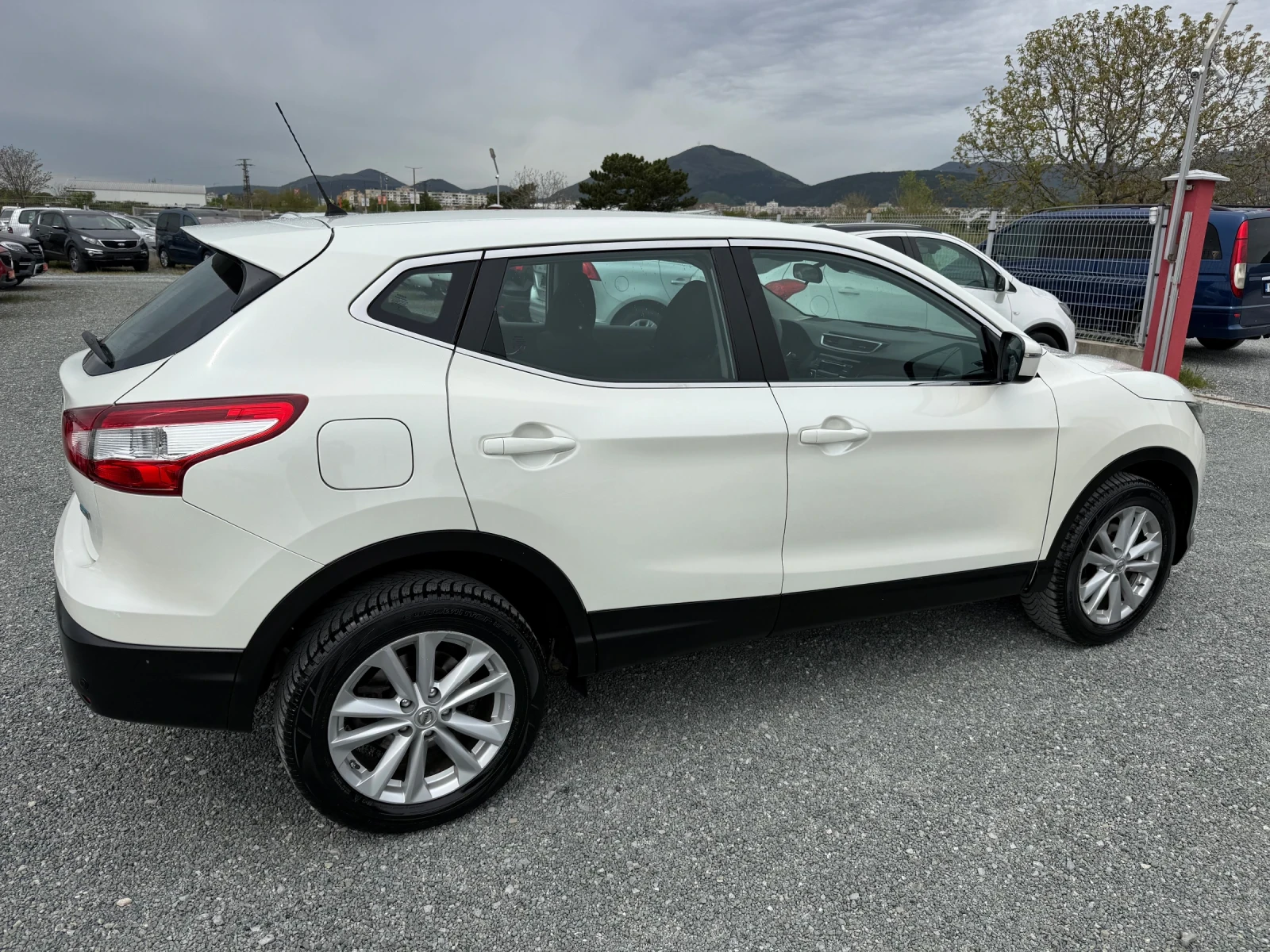 Nissan Qashqai (KATO ����) | Mobile.bg � ����������� 5
