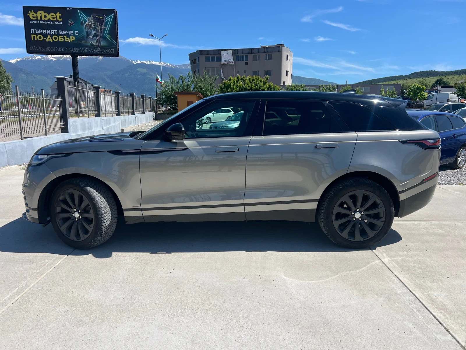 Land Rover Range Rover Velar 2.0d R-dynamic, снимка 3 - Автомобили и джипове - 54759107