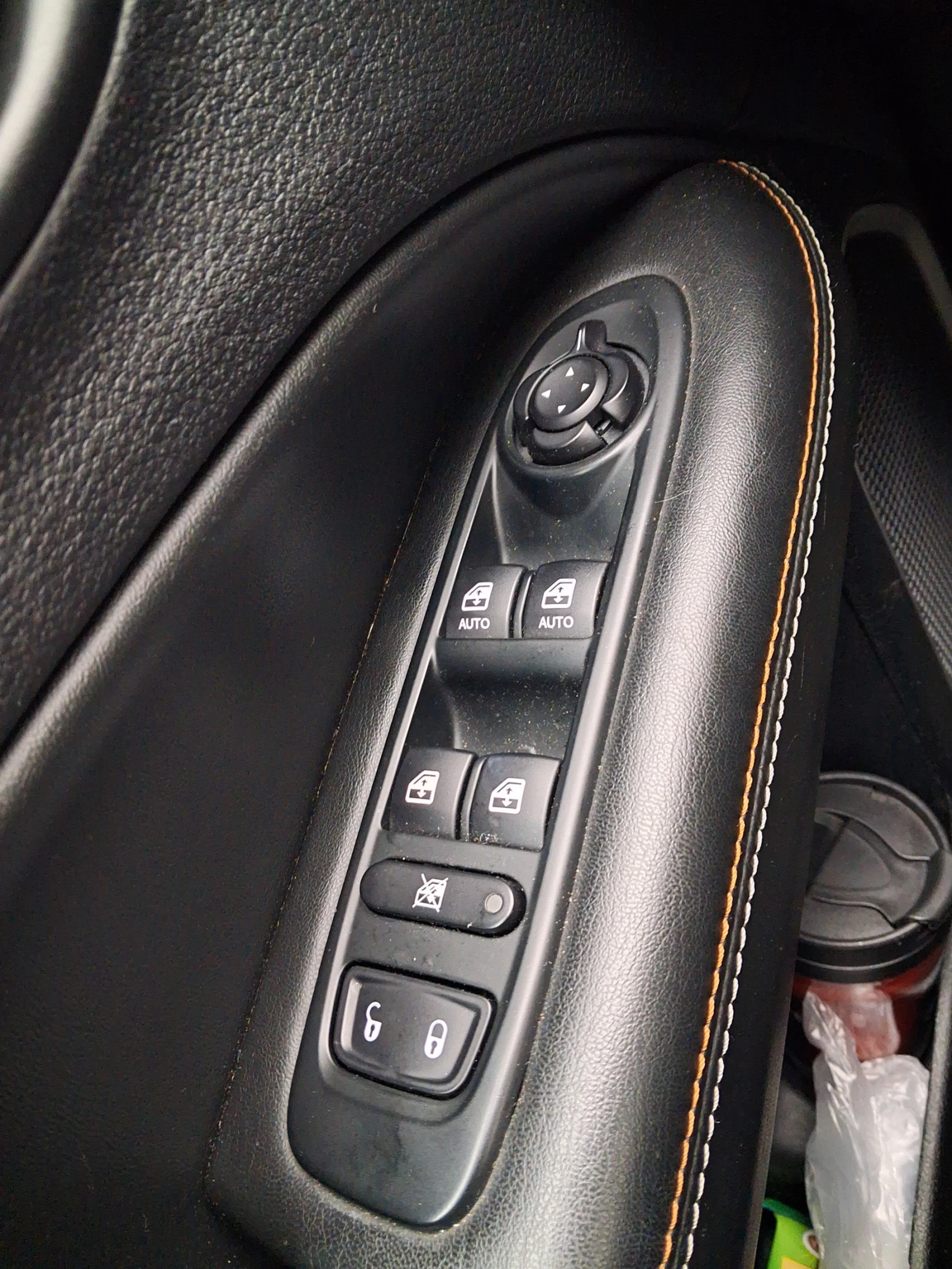 Jeep Compass, снимка 9 - Автомобили и джипове - 54843318