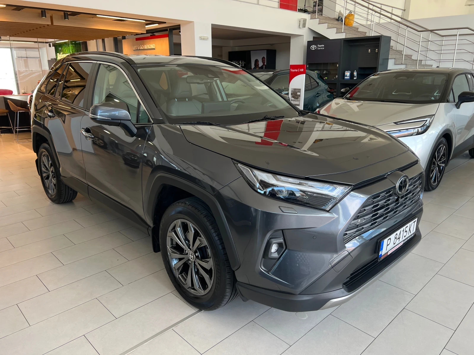 Toyota Rav4 Luxury, снимка 5 - Автомобили и джипове - 55153388