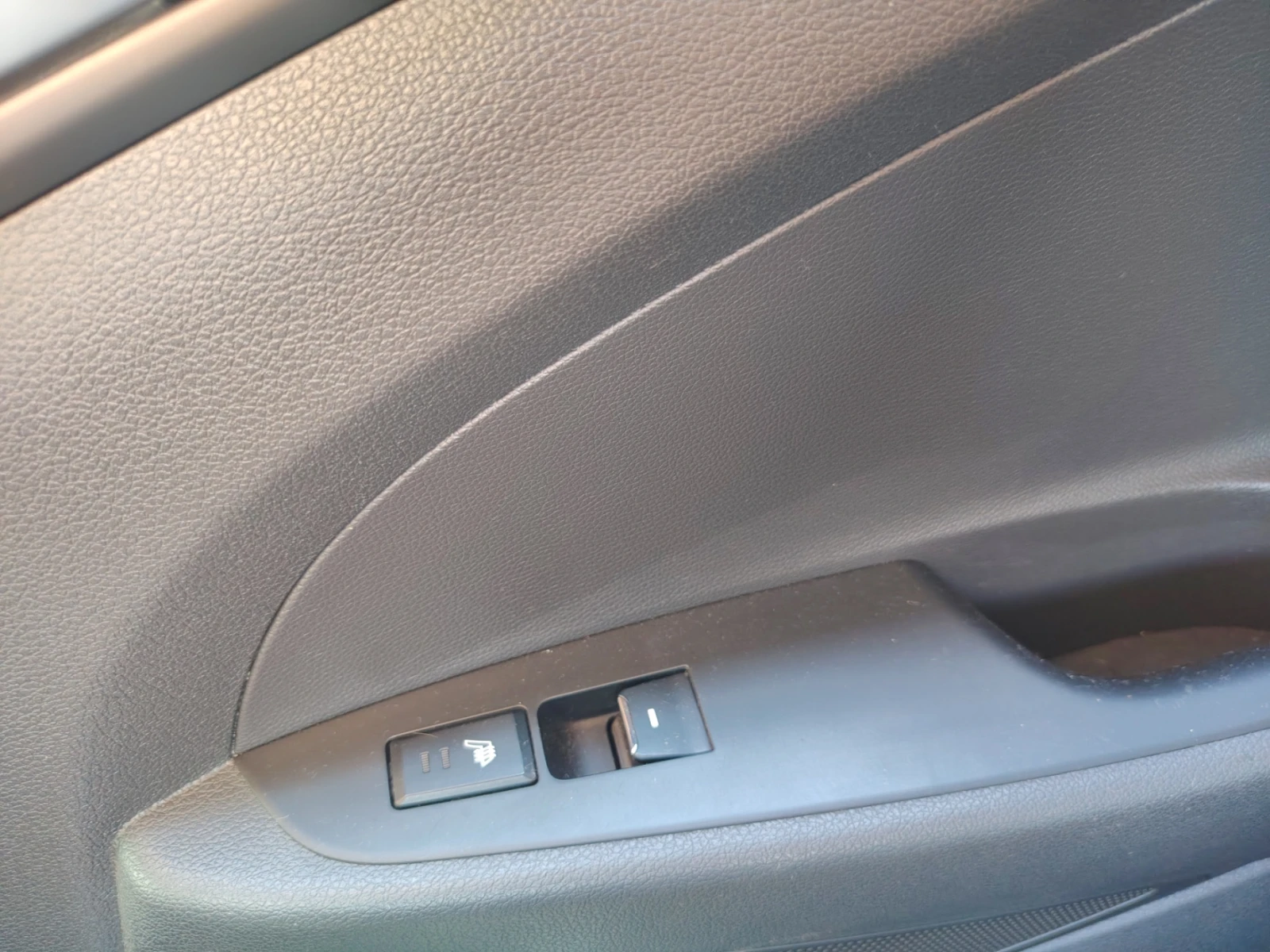 Hyundai Tucson Premium, снимка 13 - Автомобили и джипове - 55224536