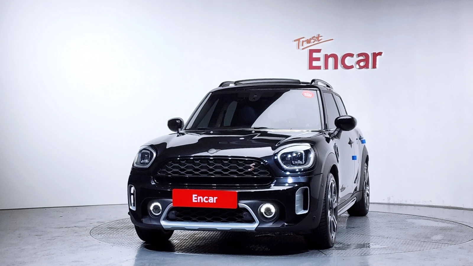 Mini Countryman HUD* ЕЛ. БАГАЖНИК* ПОДГРЕВ ВОЛАН* ЛЮК* КРАЙНА ЦЕНА, снимка 3 - Автомобили и джипове - 55318884
