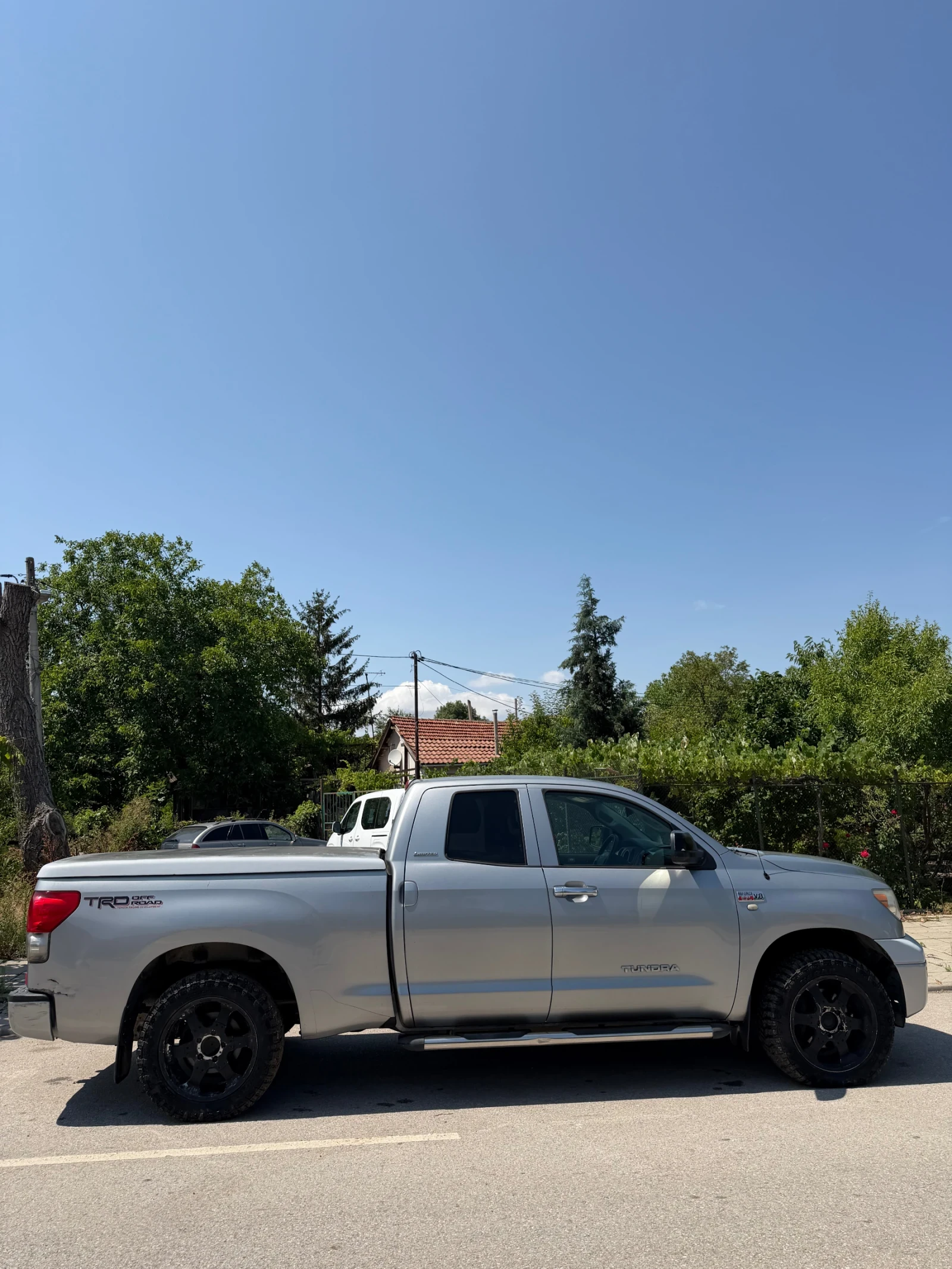 Toyota Tundra 5.7 LPG Limited, снимка 7 - Автомобили и джипове - 55577401