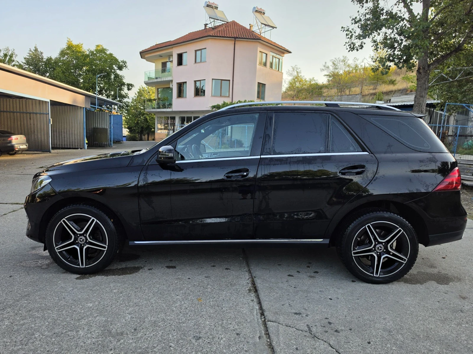 Mercedes-Benz GLE 250 2.5d 9g-tronic 4matic, снимка 13 - Автомобили и джипове - 55795661