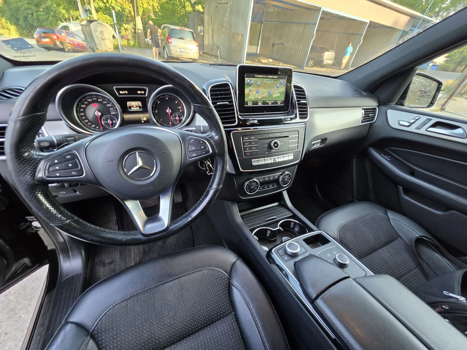 Mercedes-Benz GLE 250 2.5d 9g-tronic 4matic, снимка 9 - Автомобили и джипове - 55795661