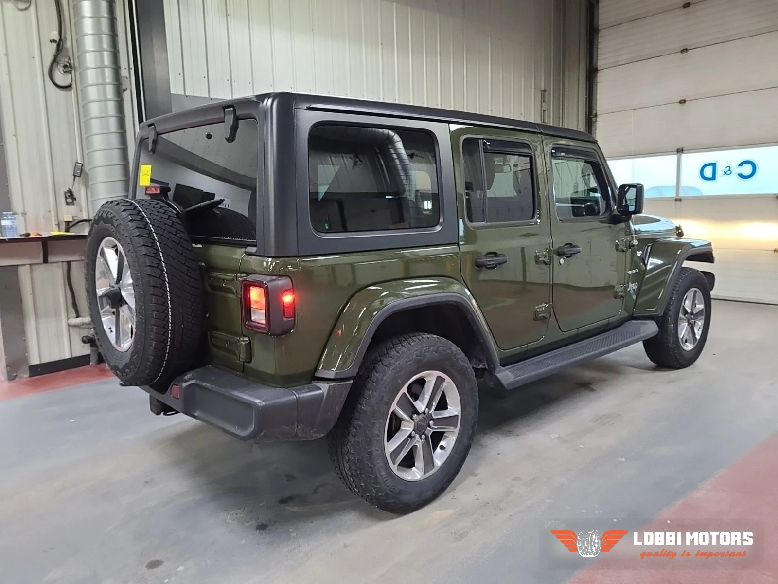 Jeep Wrangler, снимка 3 - Автомобили и джипове - 55992785