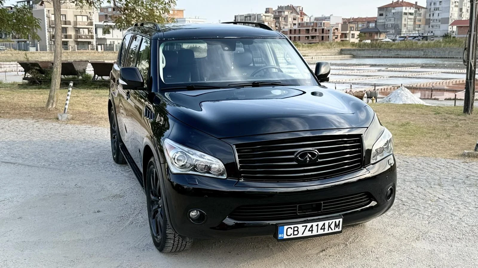 Infiniti QX56  5.6 V8 4x4   ПЪЛЕН ФУЛ ЕКСТРИ   ГАЗ