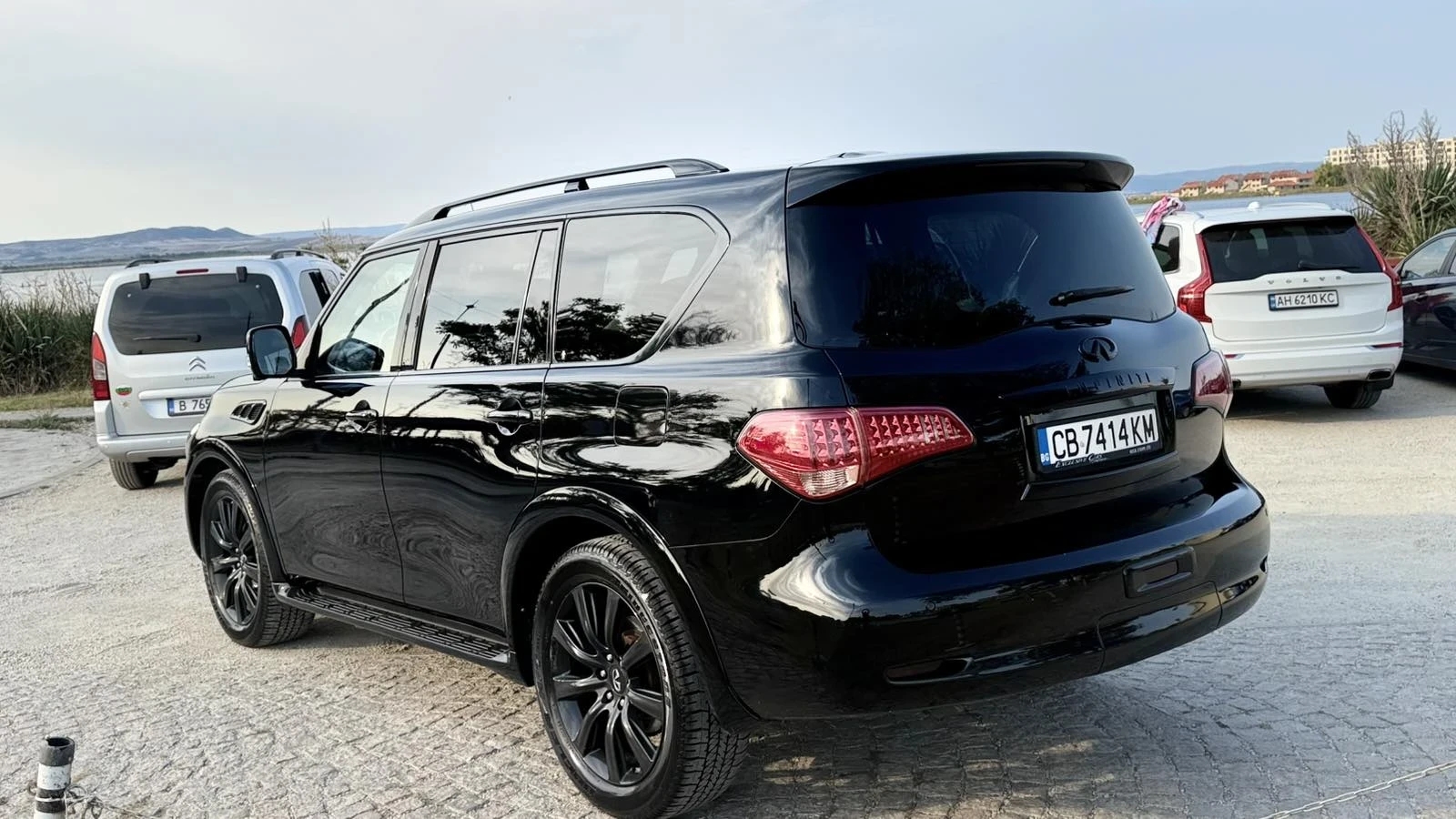 Infiniti QX56  5.6 V8 4x4   ПЪЛЕН ФУЛ ЕКСТРИ   ГАЗ, снимка 3 - Автомобили и джипове - 56047789