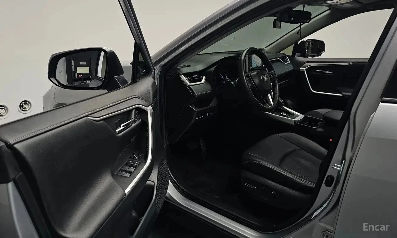 Toyota Rav4, снимка 10 - Автомобили и джипове - 56738031