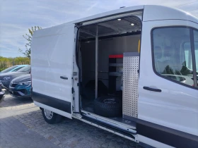 Ford Transit 350/2.0EcoBlue/130к.с./L3H2, снимка 15